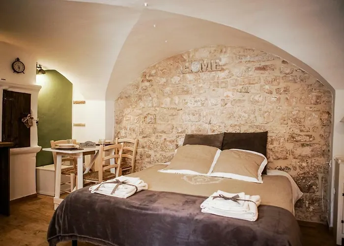 5 - Via Nuova بيت للعطل